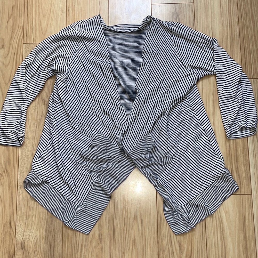 Joseph A. Diagonally Striped Cardigan TBD